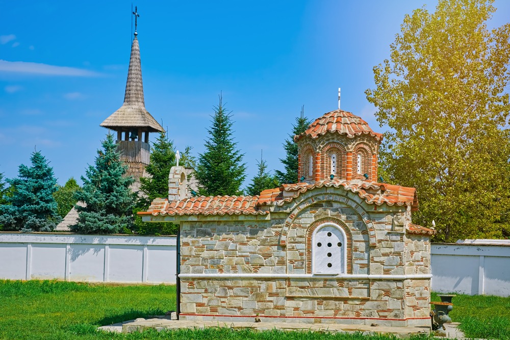 Giuriu Wooden Chapel 